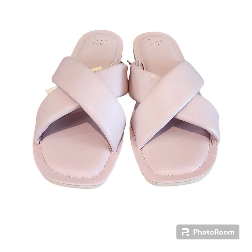 A New Day Women's Daisy Crossband Slide Sandals Lavender Size 11 NWT Purple